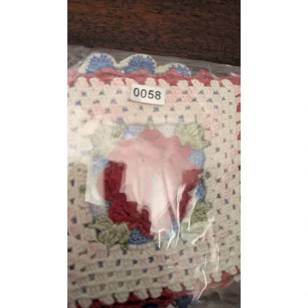 Vintage Handmade Crochet Potholders Lot of 3 Farmhouse Cottage Kitchen
